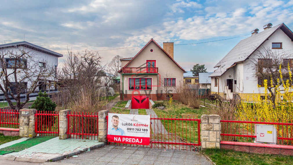 --PREDANÉ--Rodinný dom s pozemkom 1102m2, Dubnica nad Váhom, ul. Murgašová